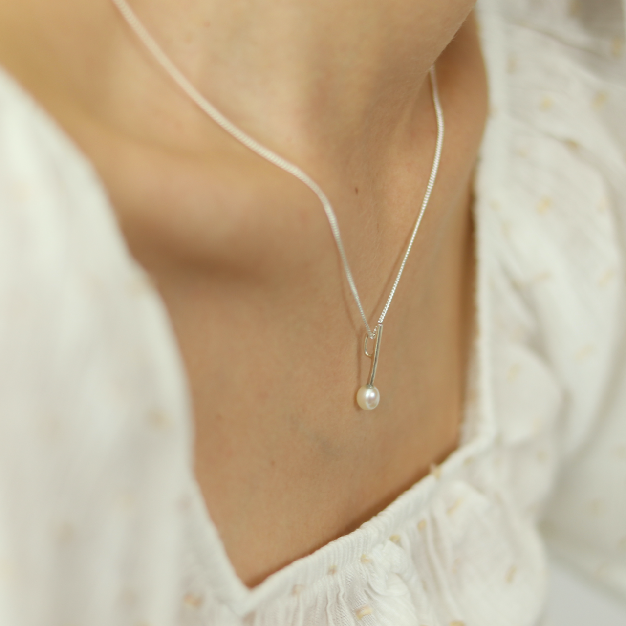 Collar Luna Plata